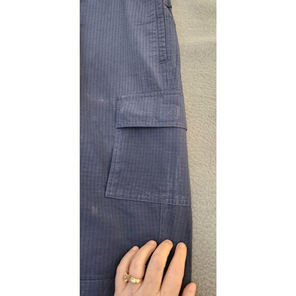 Duluth Trading Ripstop Cargo Hiking Pants Men’s Sz LGT Nylon Outdoors Utility - Picture 4 of 10